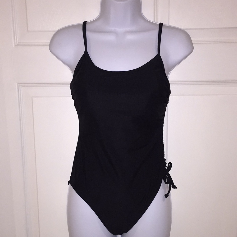 Sun & Sea Ladies Swimsuit Bathing Suit Tank Style Black Tank Style Lined Size 8